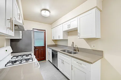 1314 Euclid St. in Santa Monica - near Wilshire Blvd. Photo 1