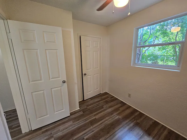 444 S Caroline St — Photo 7