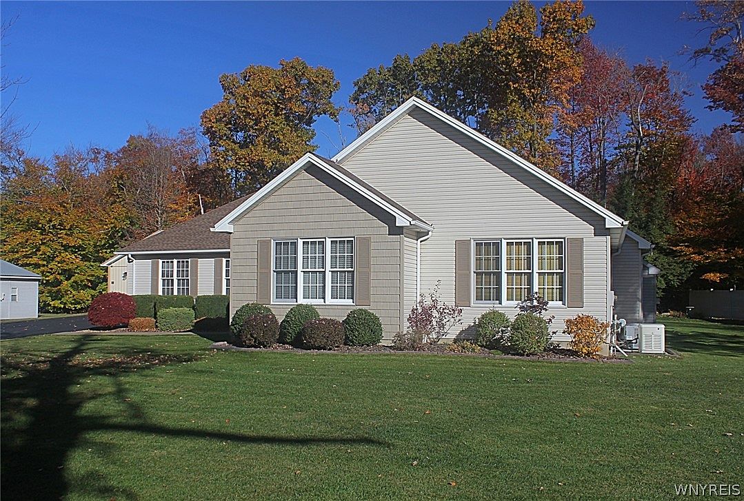 3176 Amsdell Rd, Hamburg, NY 14075 Zillow