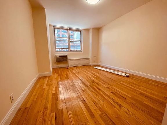 4th image of 123-12 83rd Ave #L1
