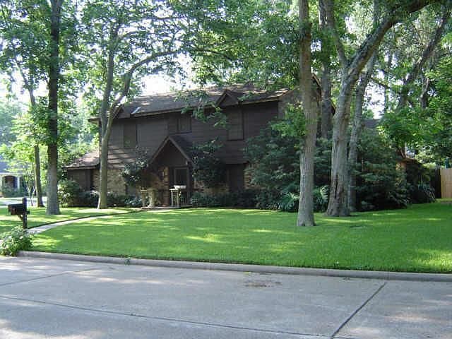 1st image of 341 Saint Cloud Dr