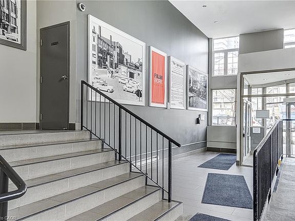 4th image of 80 King William St #214
