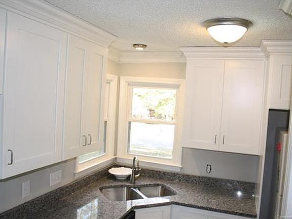 4th image of 6609 Accrington Ct