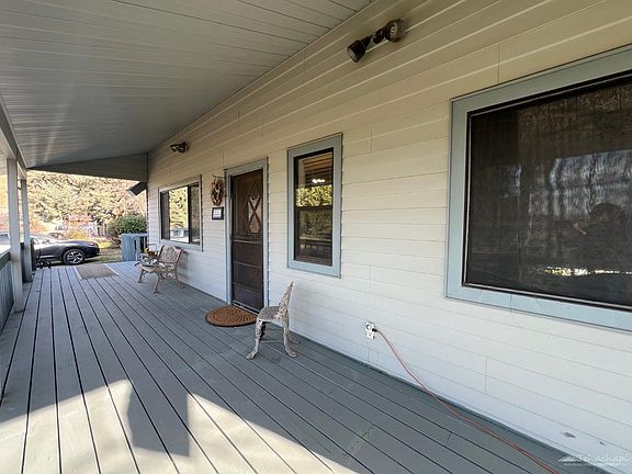 2nd image of 23050 Homestead Way