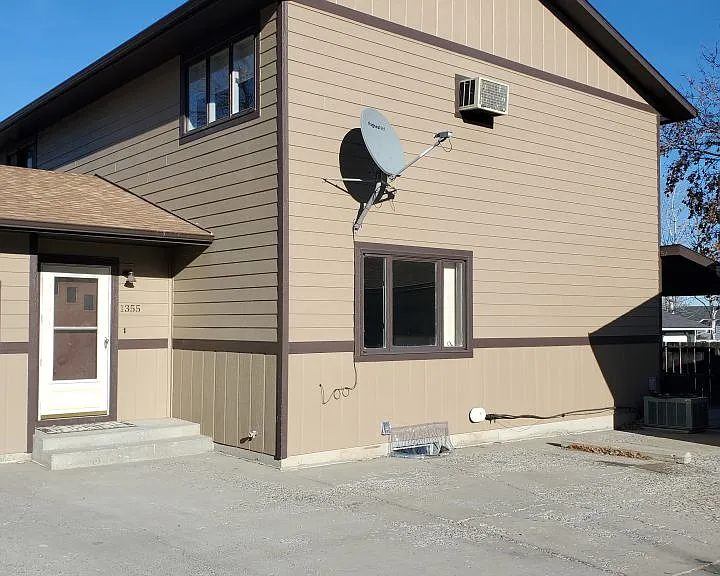 1355 Quartz Pl — Photo 1