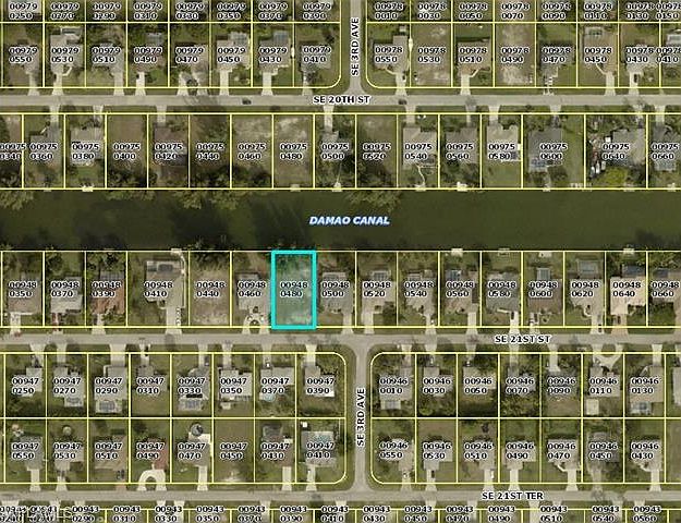 1st image of 217 SE 21st St
