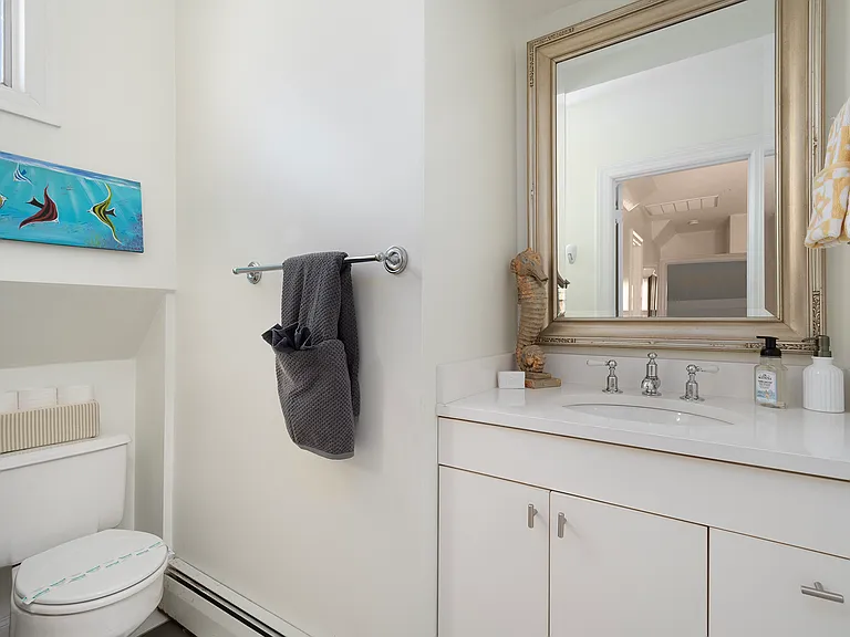 Bathroom Third Floor