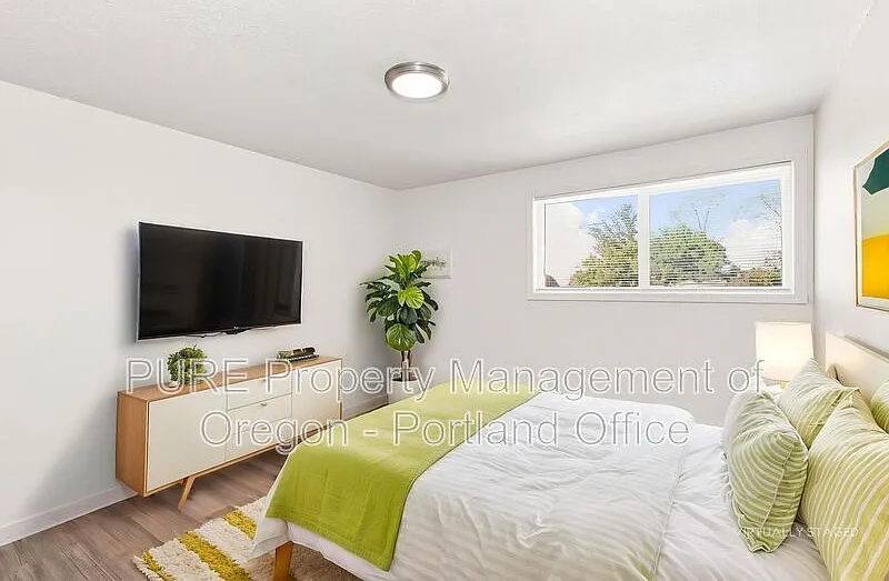 2 bed, 1.0 bath, 800 sqft, $1,195 — Photo 2