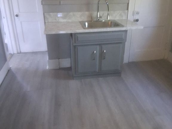 2nd image of 5201 Joy Rd #2