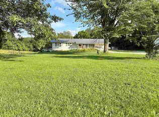 6556 N Windmill Rd, Bicknell, IN 47512