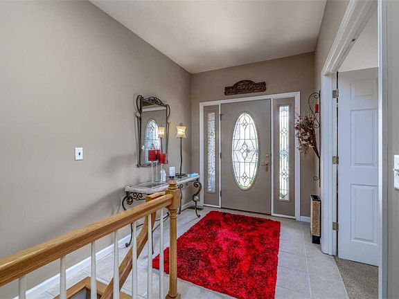 3rd image of 5533 Heatherbluff Ct