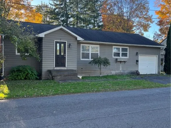2 Patterson St, Sidney, NY 13838