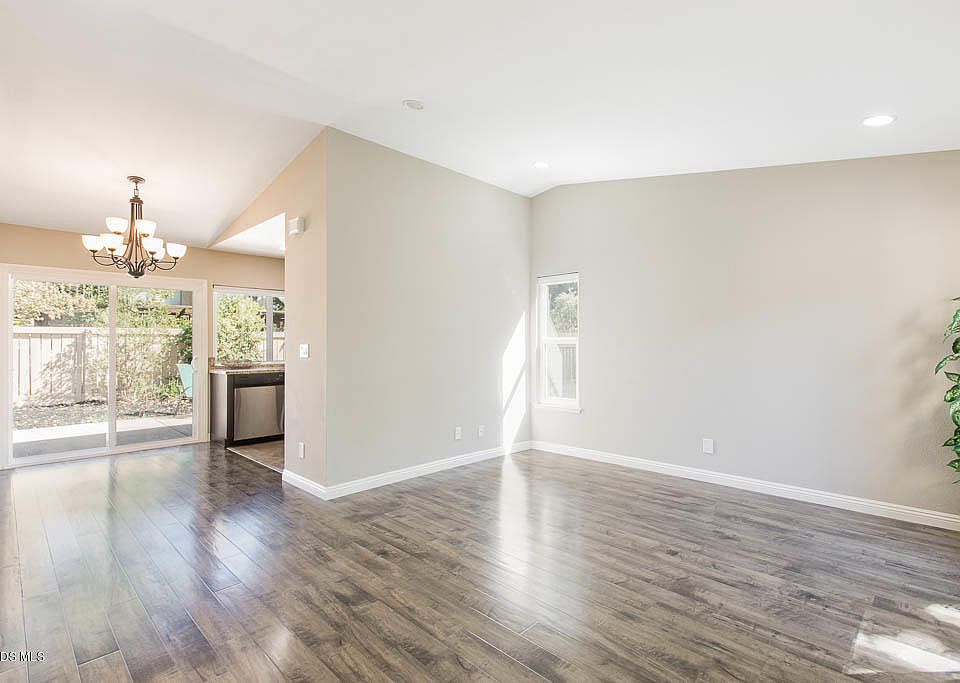 1st image of 25664 Lupita Dr
