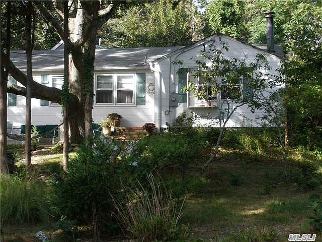 1st image of 273 E Montauk Hwy