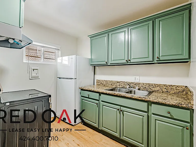 2666 Ellendale Pl #102 — Photo 7