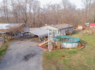 8710 Lotticks Corner Rd SE, Elizabeth, IN 47117