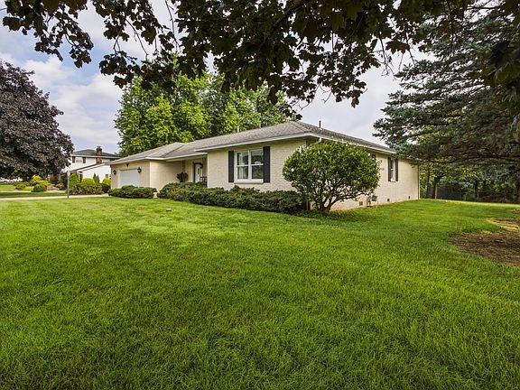 2nd image of 4100 Marlowa Dr