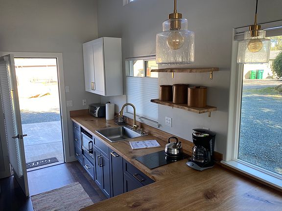 4th image of 18820 Pine Shadows Ln #C