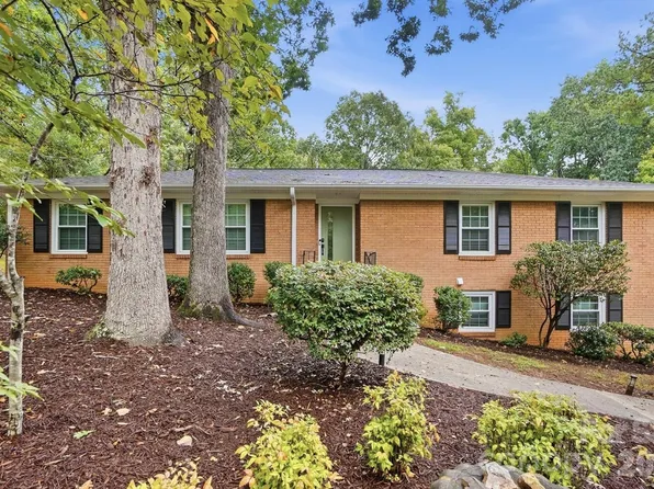 1814 Summerhill Dr, Charlotte, NC 28212