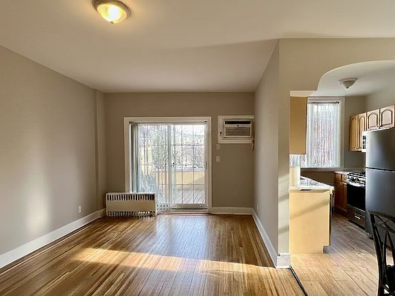 5th image of 23-08 42nd St #2F