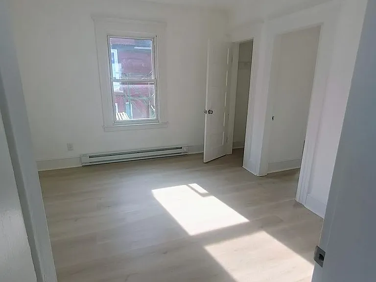 152 Turner Ave — Photo 8