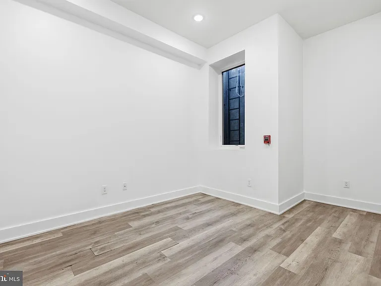 516 W Montgomery Ave #1 — Photo 16