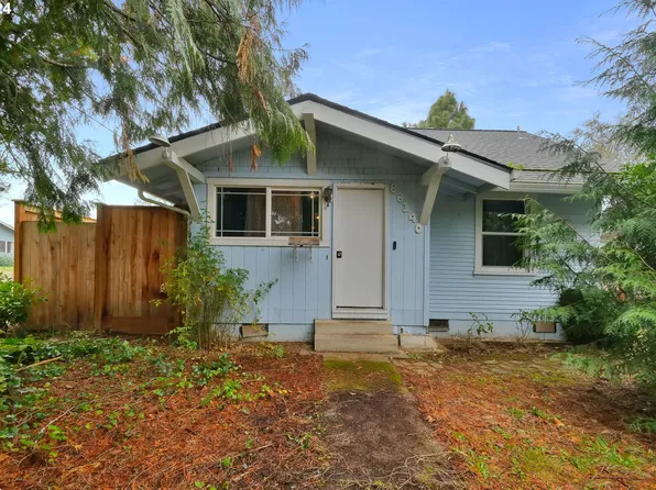 88140 3rd St, Veneta, OR 97487