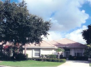 285 Kelsey Park Cir, Palm Beach Gardens, FL 33410
