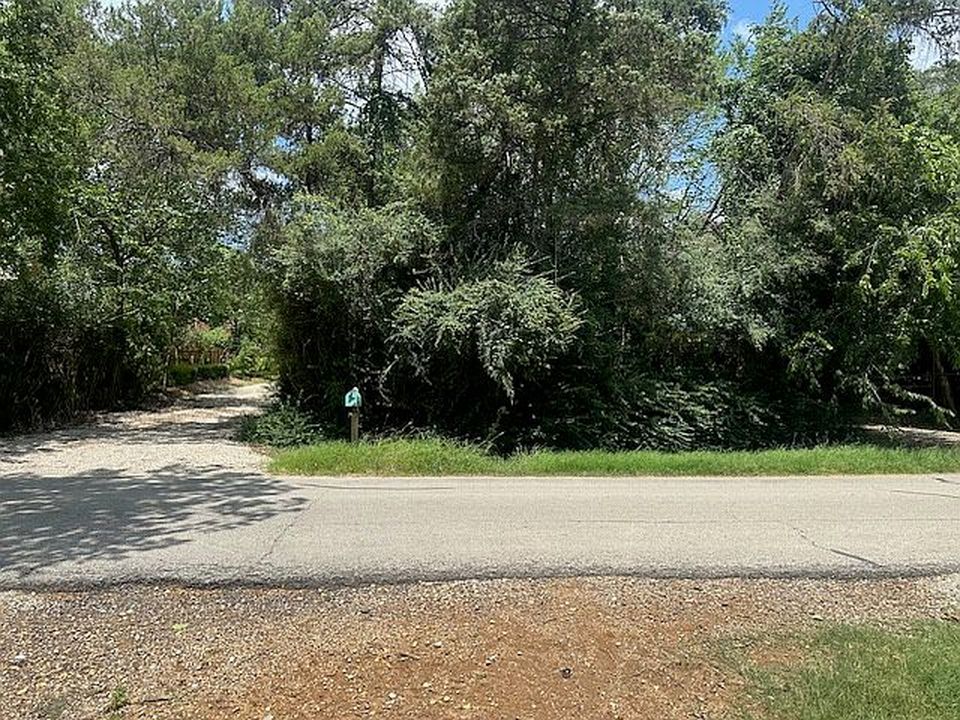 1223 Yacht Club Rd - Property Image