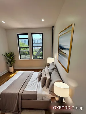 Rented by Oxford Property Group | media 6