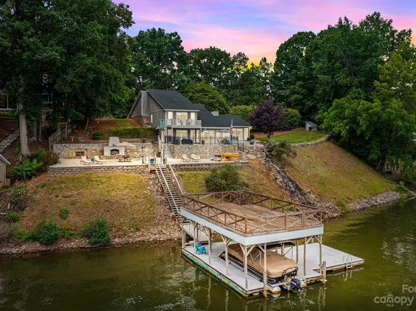 1764 Kale Rd, Catawba, NC 28609