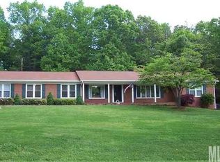 114 Merrywood Dr, Lenoir, NC 28645