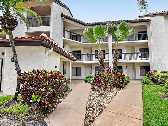 4th image of 10173 Mangrove Drive #204