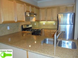 614 S Nevada St APT F, Portland, OR 97219