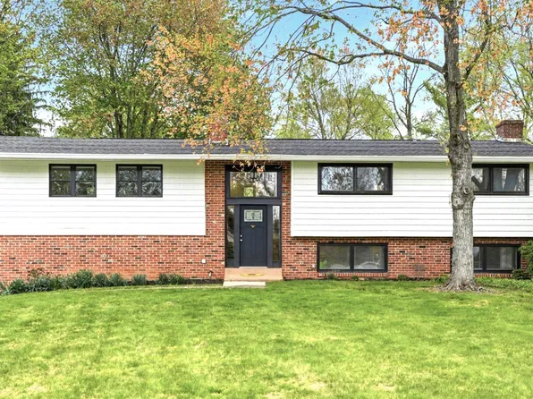 877 E Philip Dr, Phoenixville, PA 19460