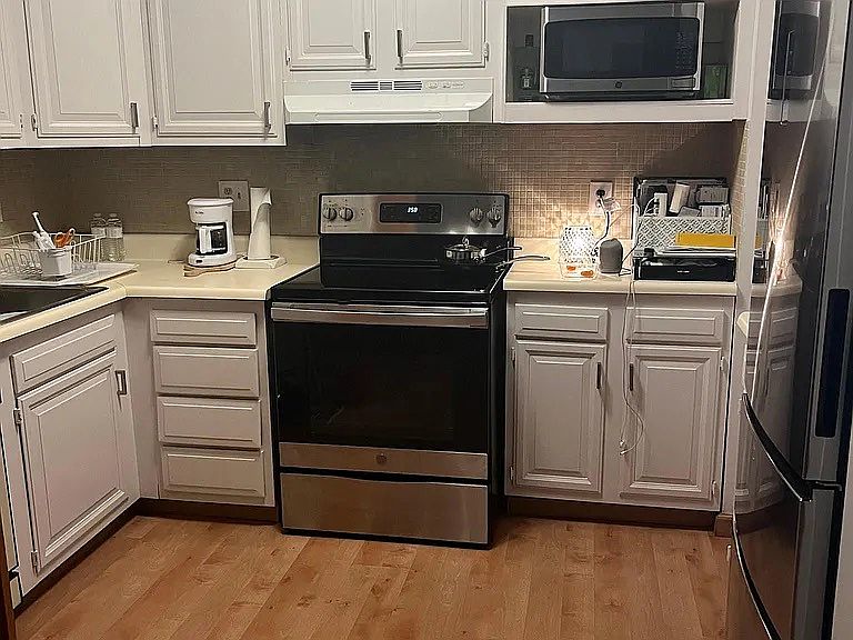2nd image of 7571 Wellington Way APT 2D
