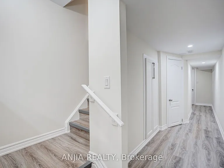 25 Collier Cres — Photo 29