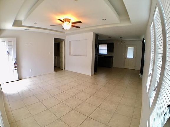 5th image of 408 Pacific Ave