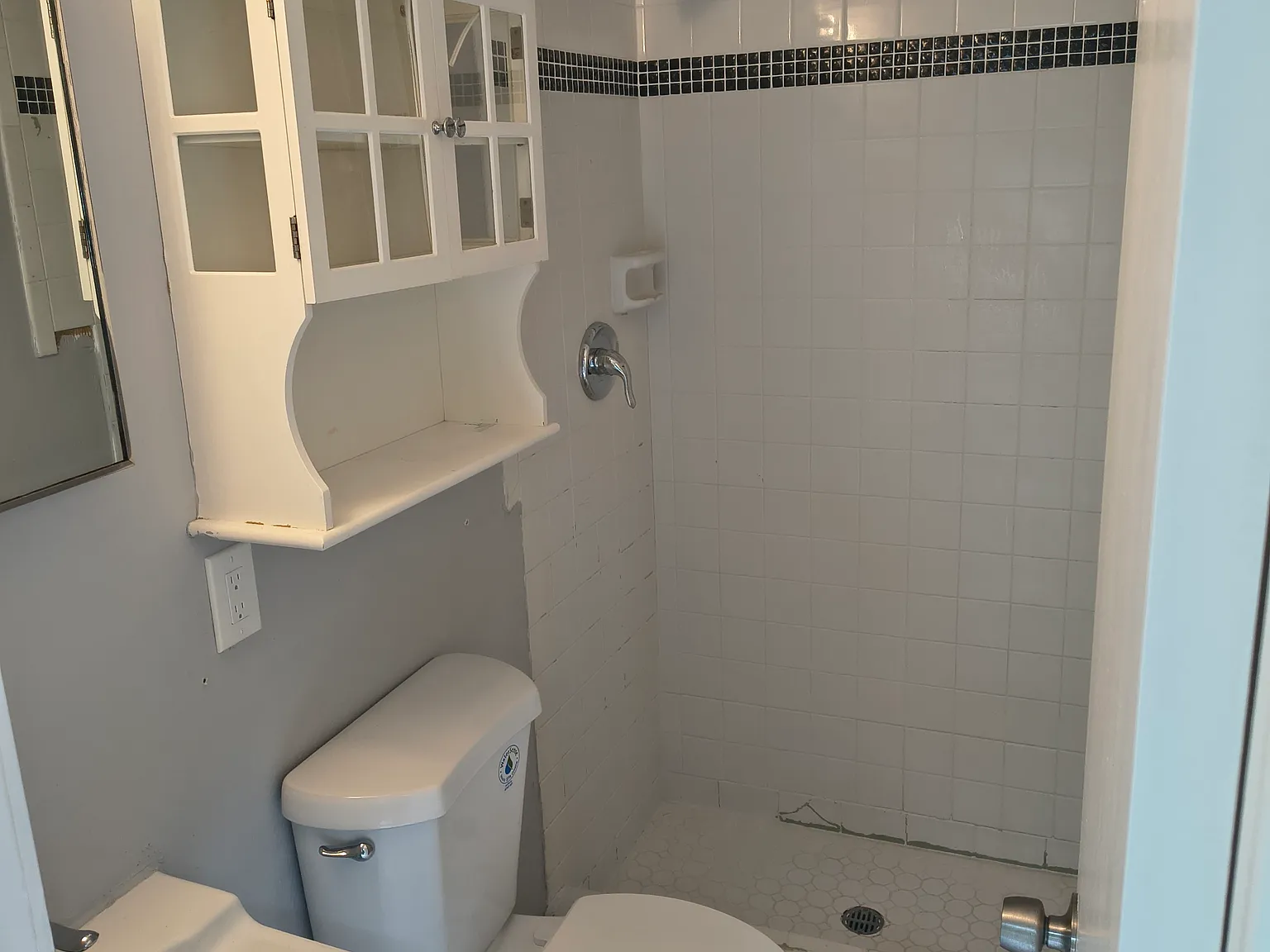 2 bed, 1100 sqft, $2,400 — Photo 1