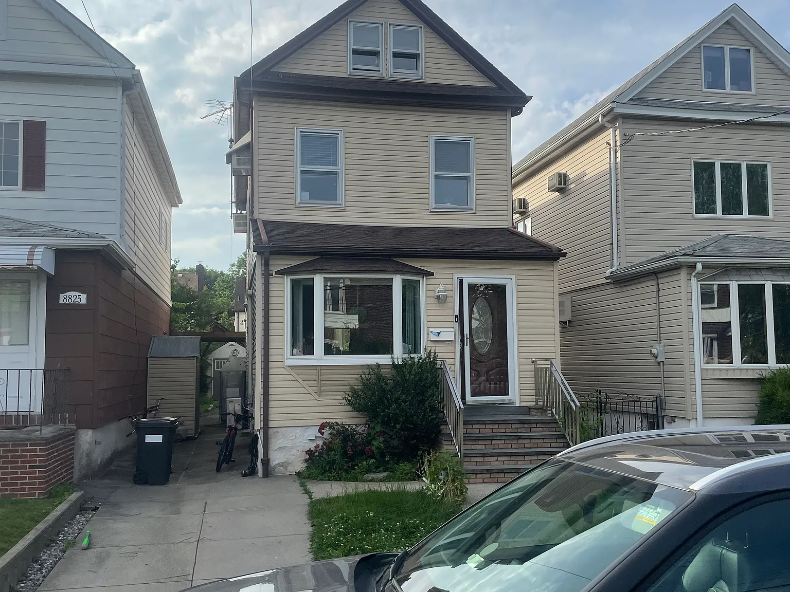 5 bed, 1728 sqft, $5,000 — Photo 1