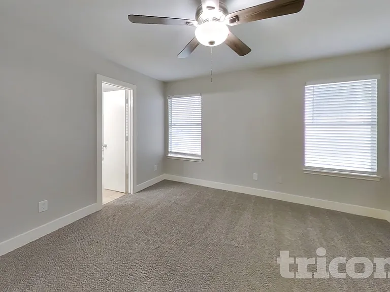 18835 Atasca Oaks Dr — Photo 8
