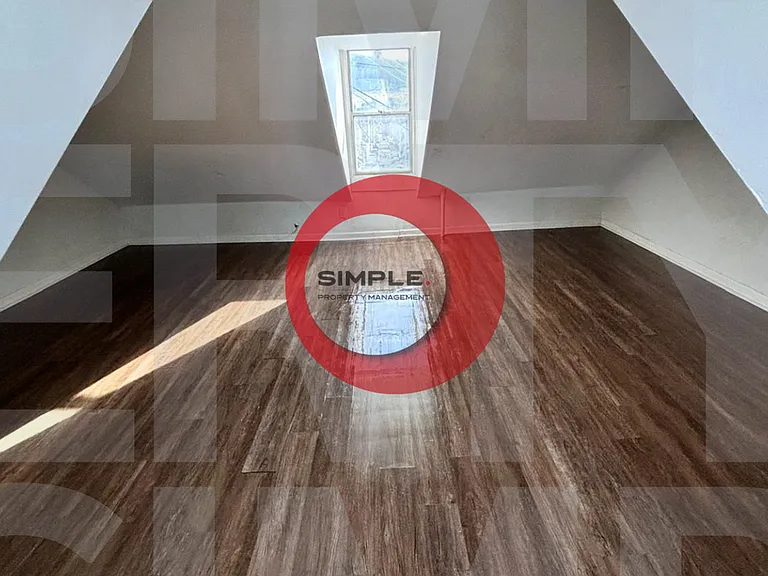 1129 Chestnut St — Photo 7