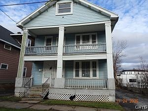 1st image of 806 Waverly Pl