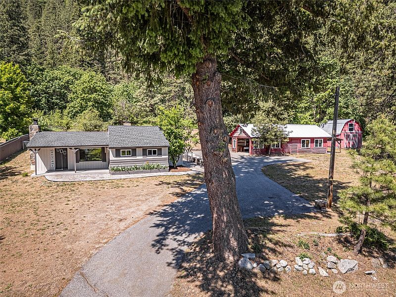 4th image of 8494 Icicle Road