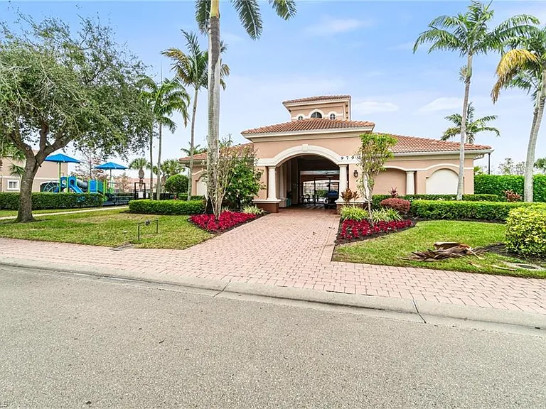 17533 Laurel Grove Ct — Photo 15