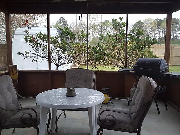 5th image of 1215 Eaglewood Dr