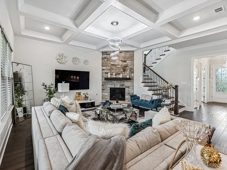 3208 Chase Point Dr — Photo 16