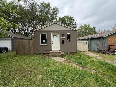 326 N Cedar Ave, Independence, MO, 64052
