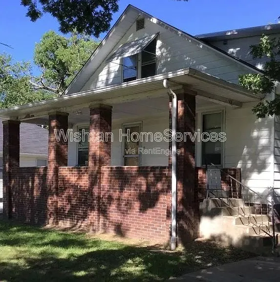 209 Chandler Blvd #A — Photo 13