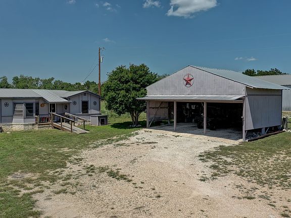 5th image of 1341 Thrill Hill Rd